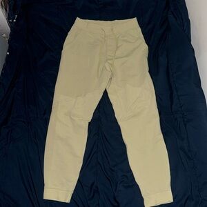 LuluLemon- Training Joggers